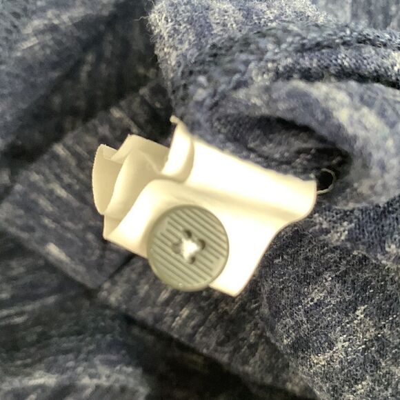 Lucky Brand Softest Knitwear Long Sleeve Men’s T-Short Size L - Picture 8 of 11